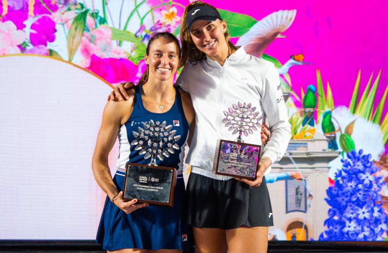 Luisa Stefani vence torneio feminino de duplas do WTA 1000 em