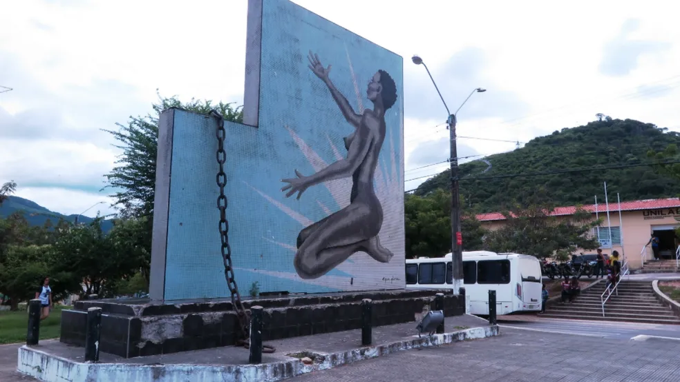 Entre o 25 de março e o 20 de novembro: o Ceará celebra sua abolição pioneira, mas a população sabe disso?