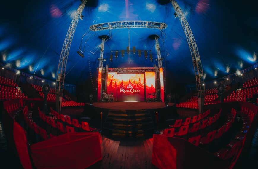 Real Circo estreia em Goiânia no Passeio das Águas Shopping